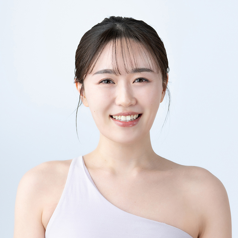 村上 里菜